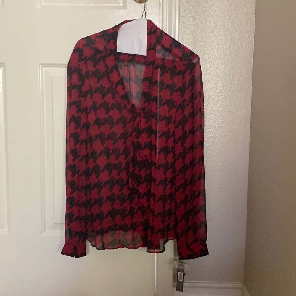 Tahari Blouse